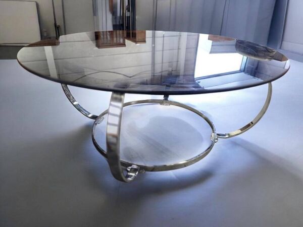 Table basse vintage chromée / table basse avec verre fumé