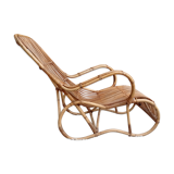 Rattan lounge chair