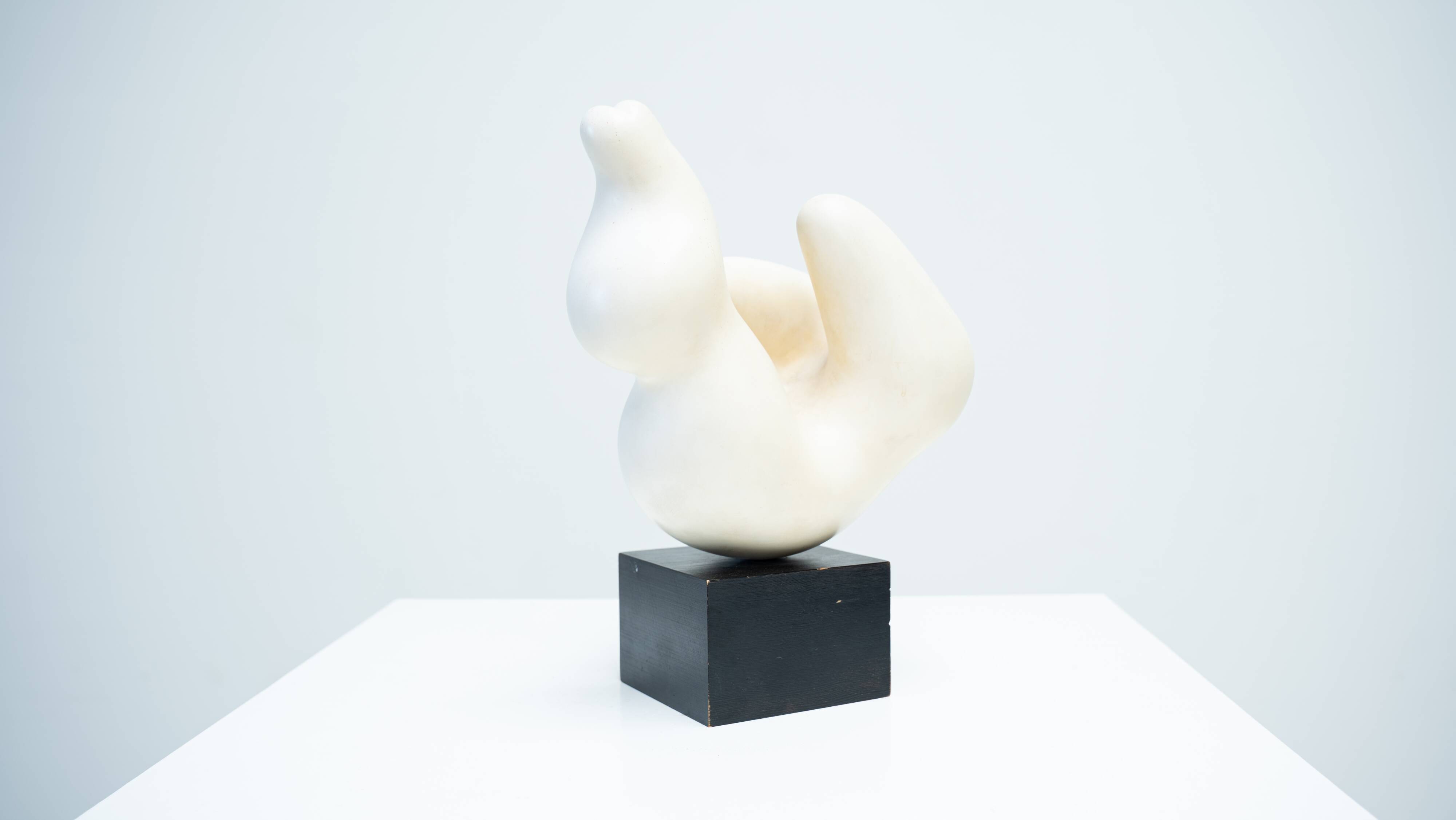 Sculpture en pierre scandinave par Bo Englund