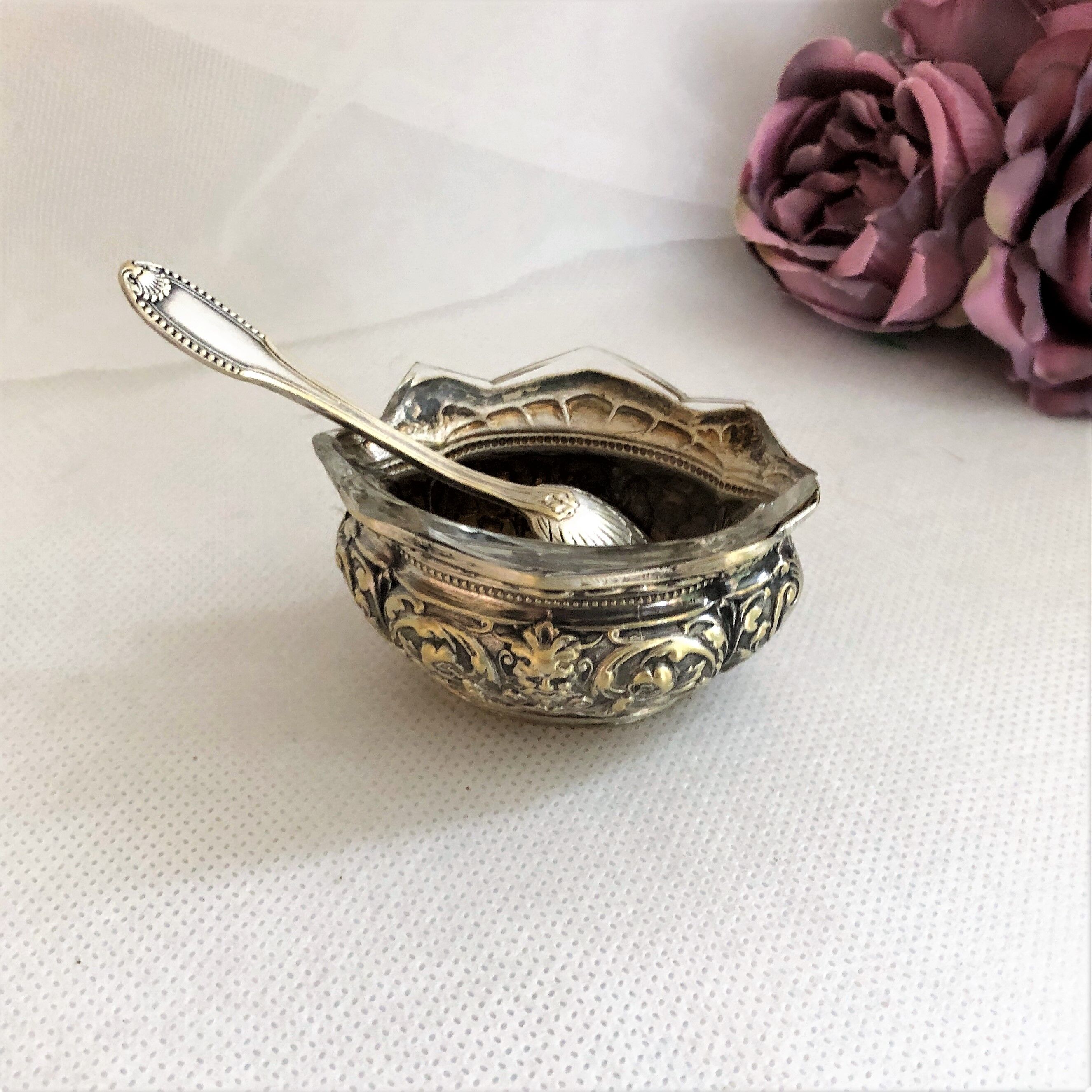 Silver metal salter and glass with salt shovel