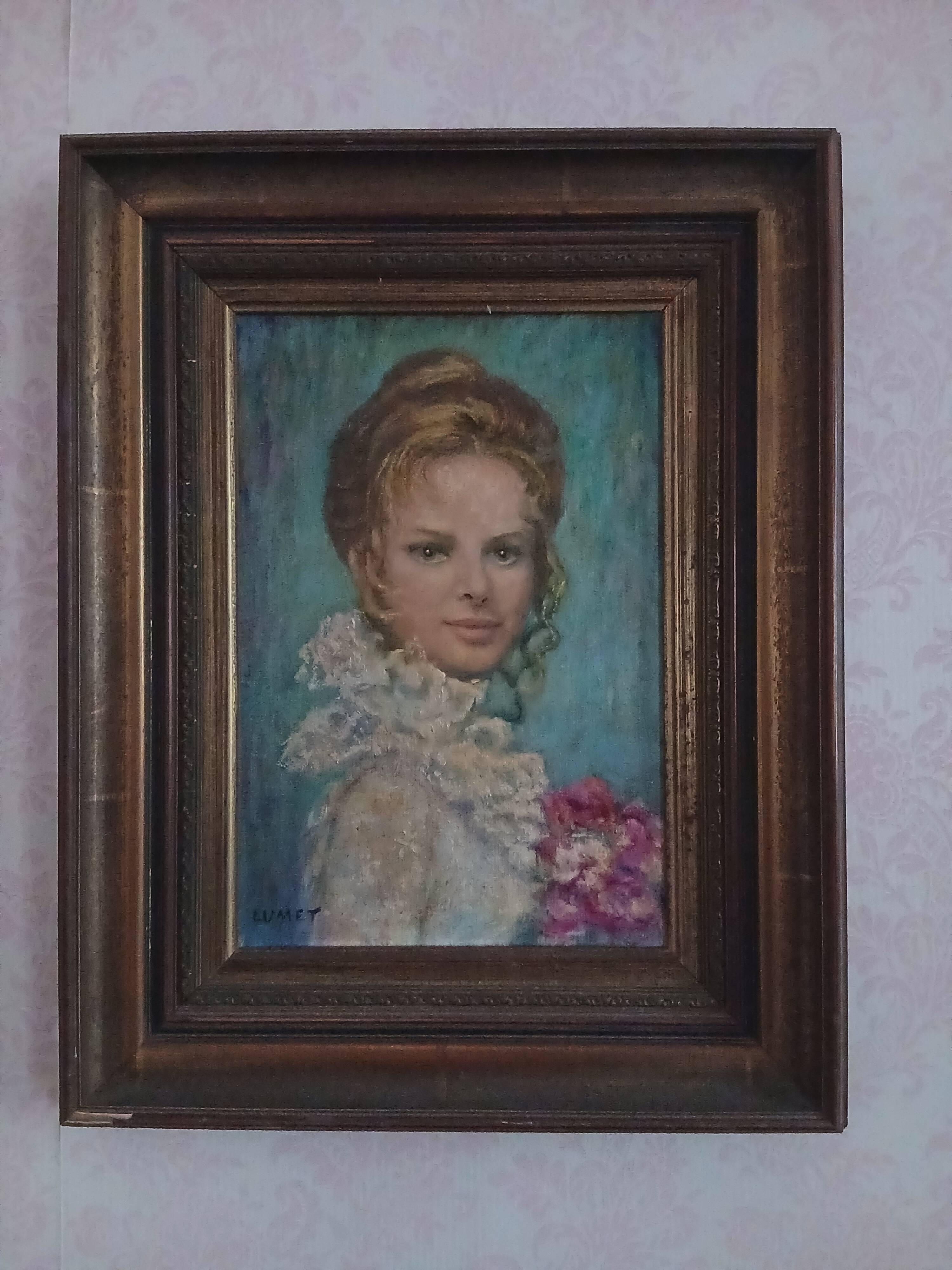 Tableau from the 20th century signed, depicting a woman with a bouquet.