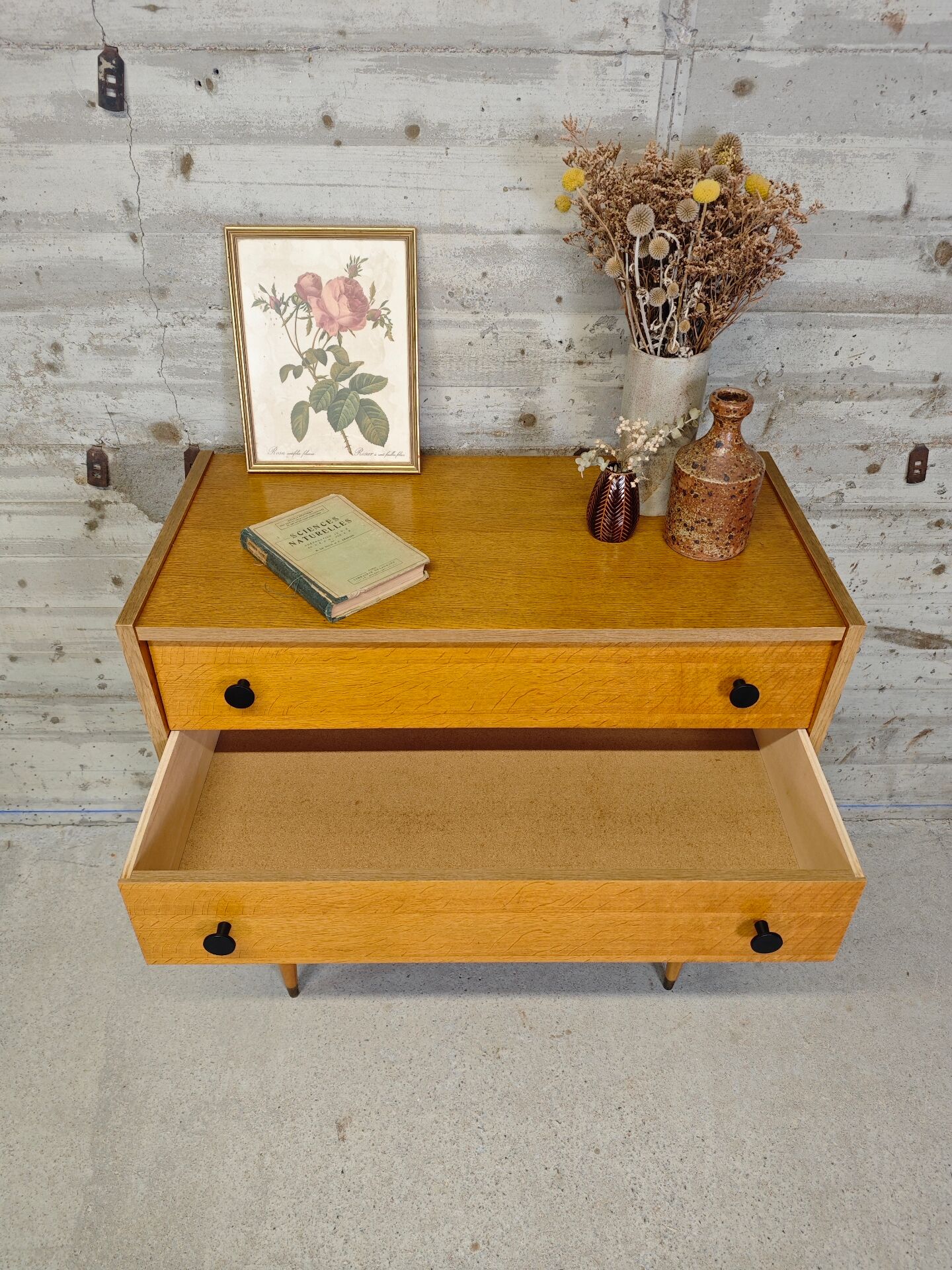 Vintage chest of drawers