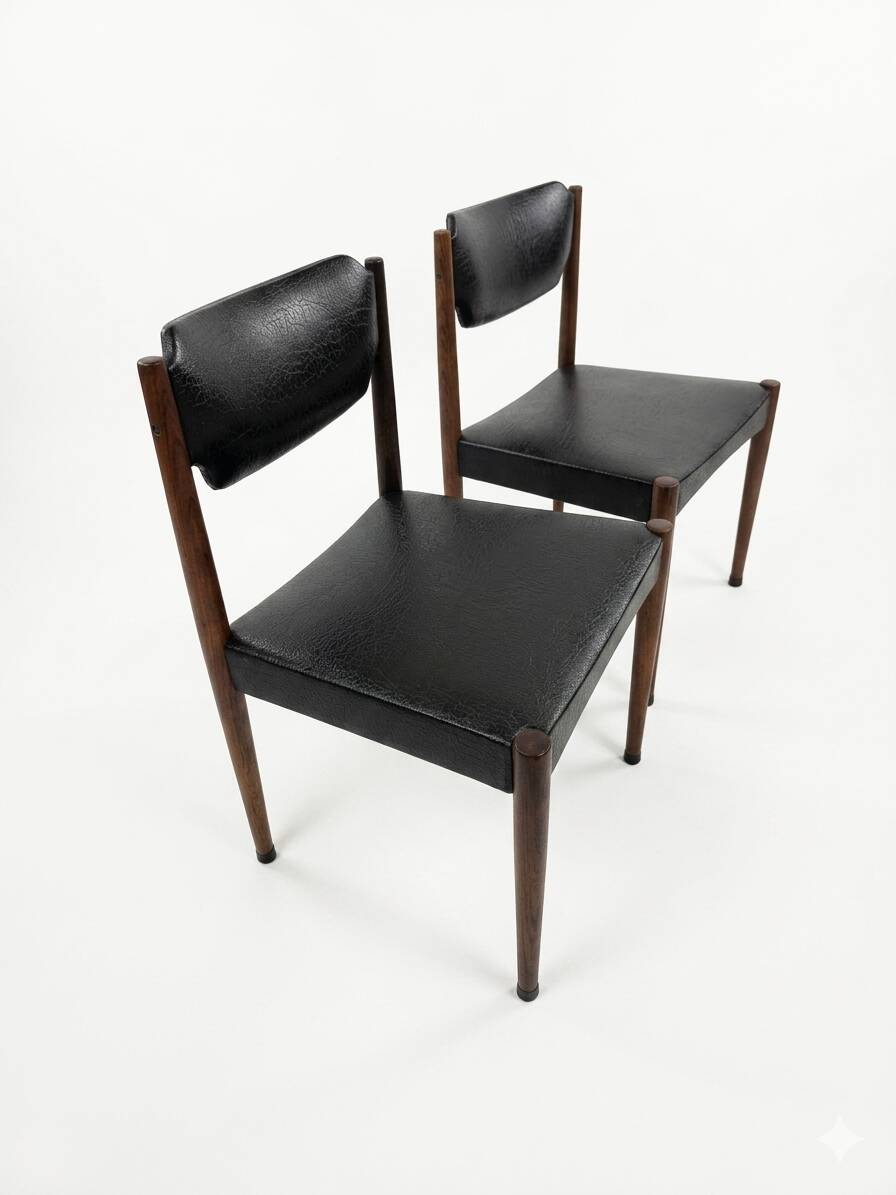 Paire de chaises scandinaves des années 60