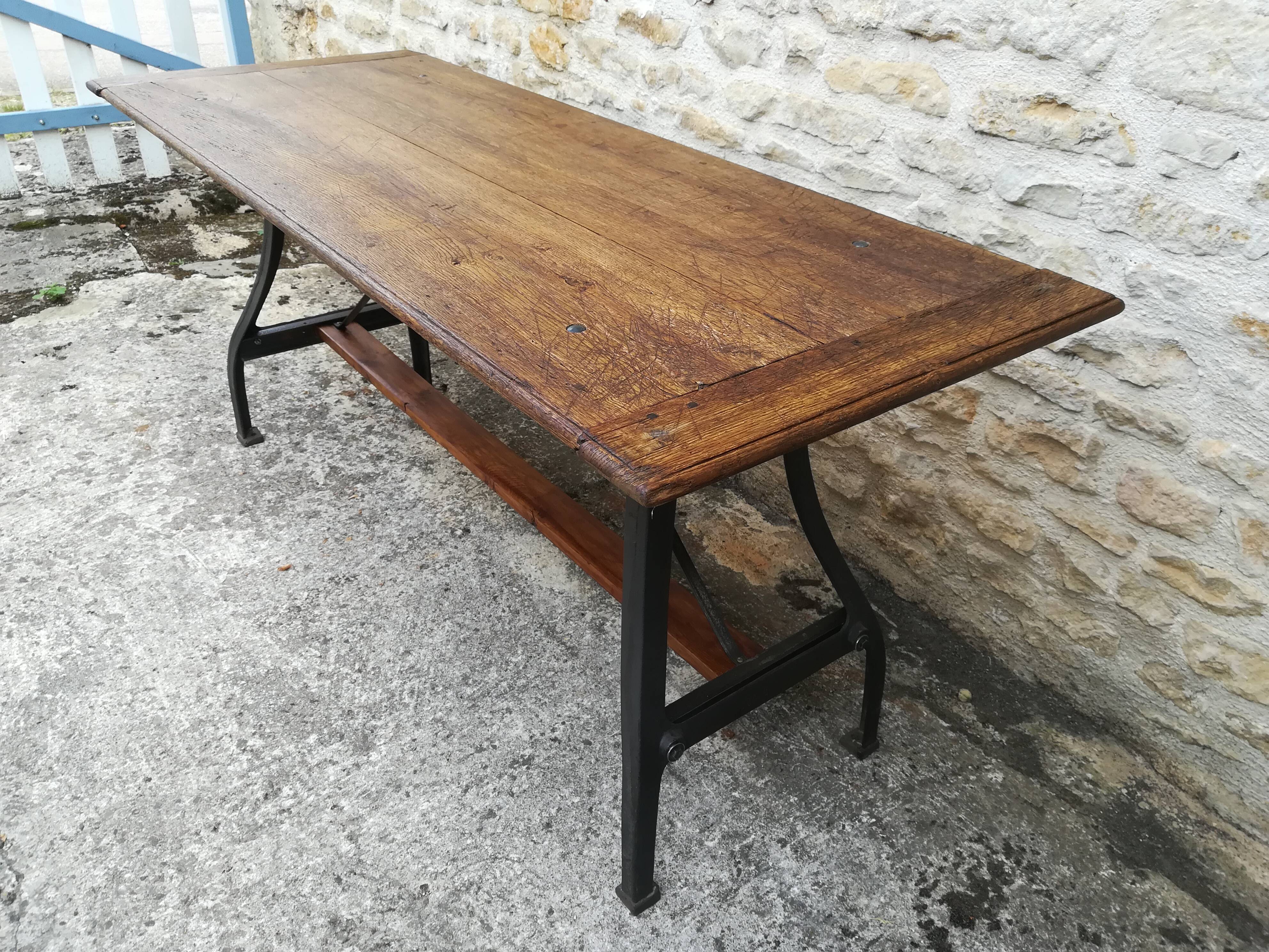 Industrial table