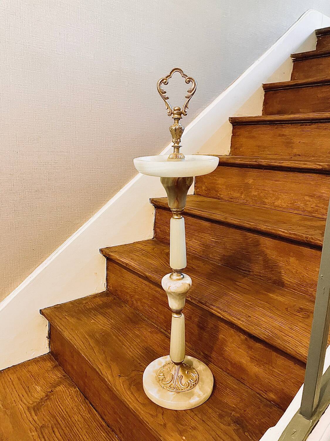 Onix and brass pedestal ashtray