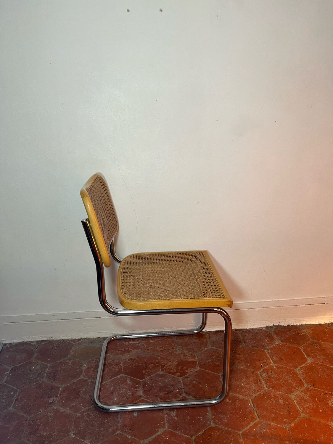 Chair b32 by Marcel Breuer