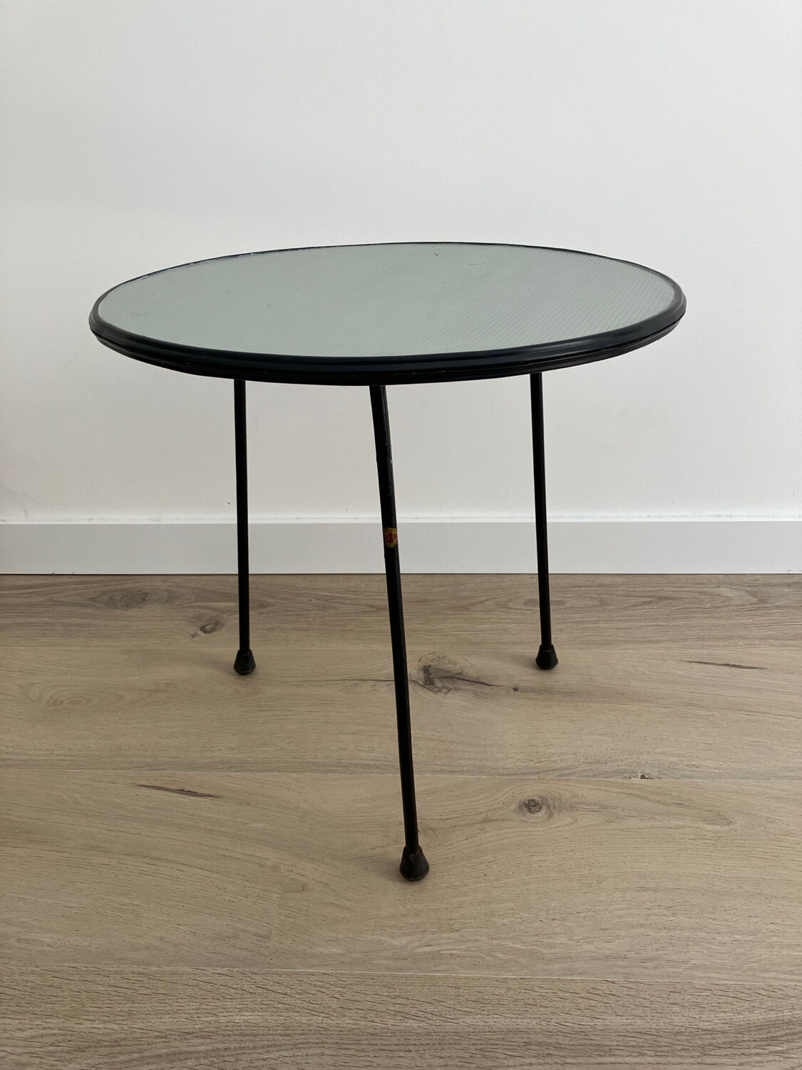 Metal tripod coffee table