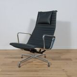 Eames Alu Group EA124 & EA125 Lounge Chair & Ottoman by Charles & Ray Eames for Vitra, 1980s.