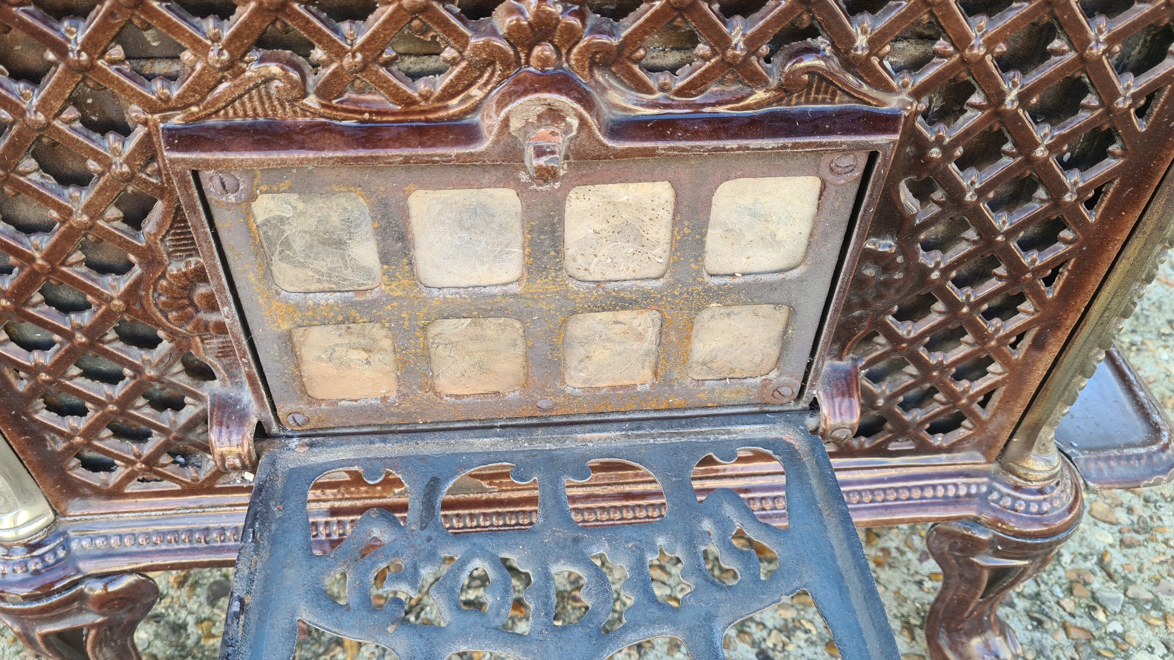 Godin enamelled wood stove