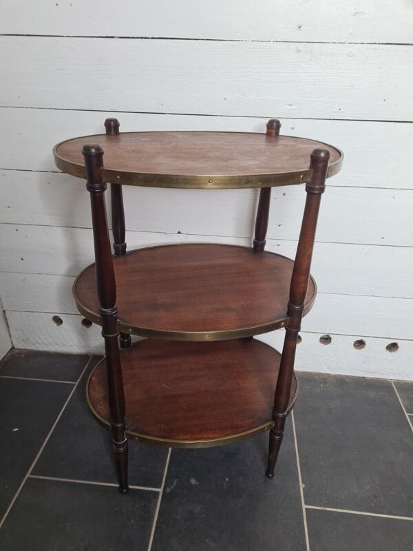 Table d'appoint ovale en acajou a 3 étages