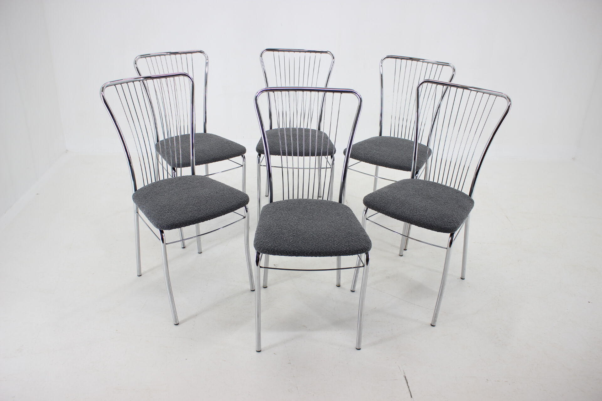 1970s Set of 6 Italian Dining Chairs in Bouclé Fabric