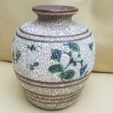 Ceramic vase