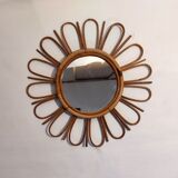 Rattan mirror daisy