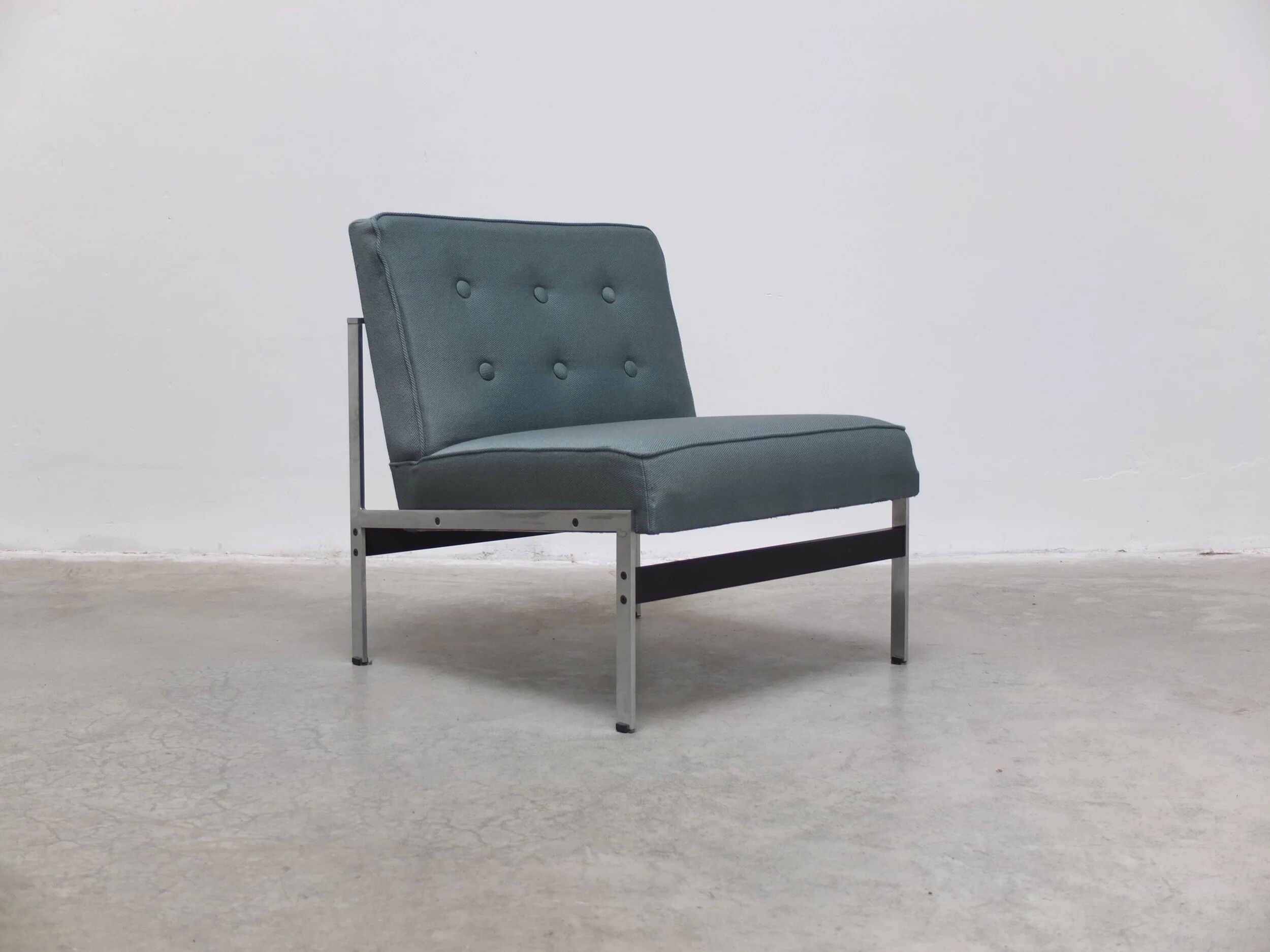 Rare '020' easy chair by Kho Liang Ie for Artifort, 1958