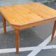 Table extensible pin massif
