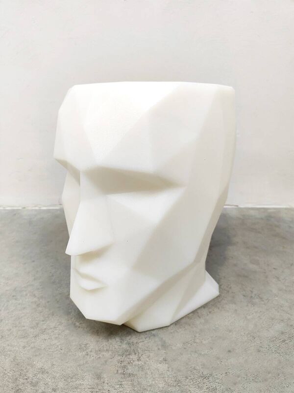 Table d'appoint Adan illuminée design espagnol Taresa Sapey pour Vondom