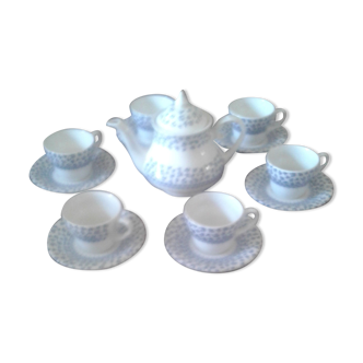 Set de six tasses et six coupes dont une theire