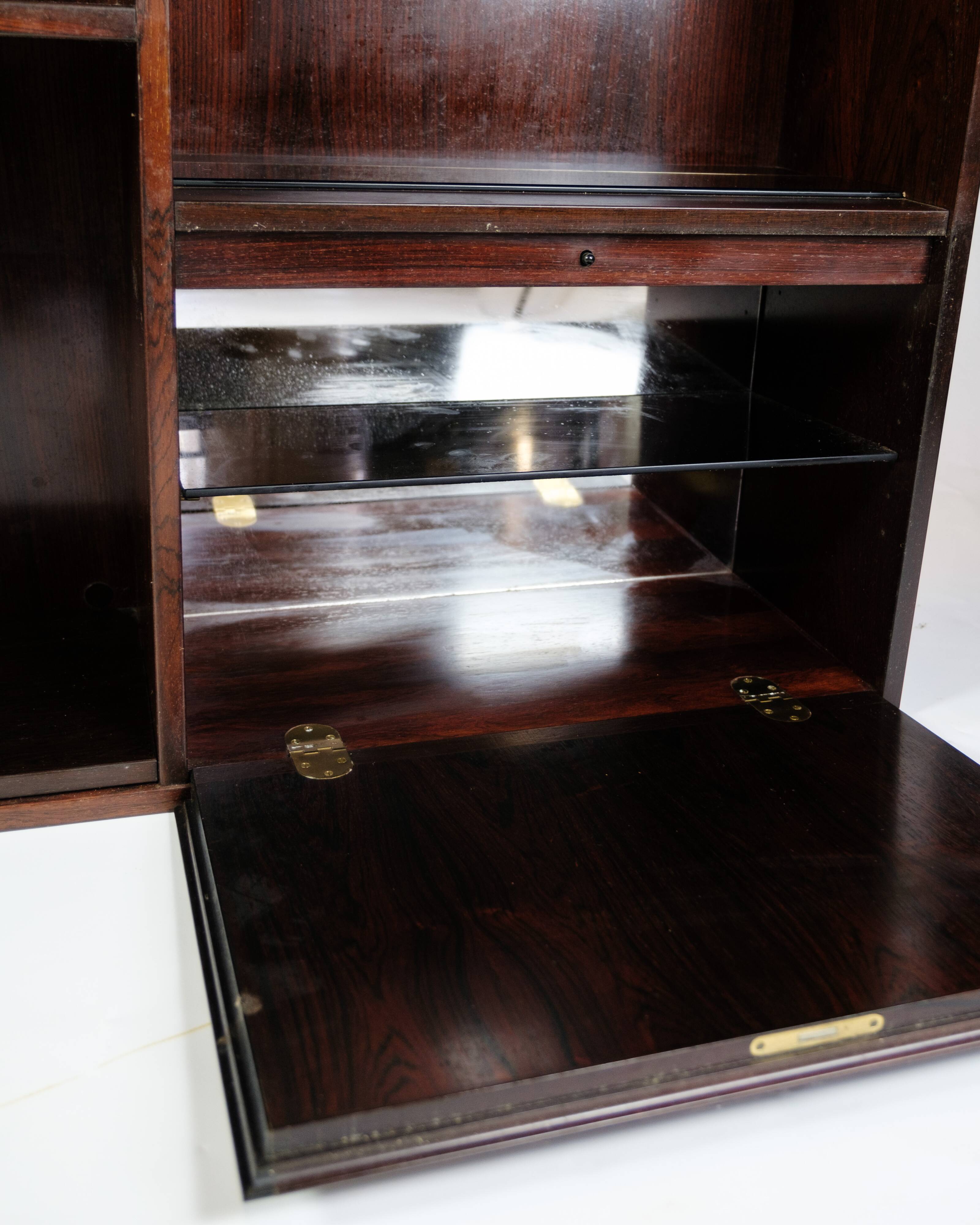 Bookcase Made In Rosewood Model 35 By Omann Jun. Møbelfabrik From 1960s