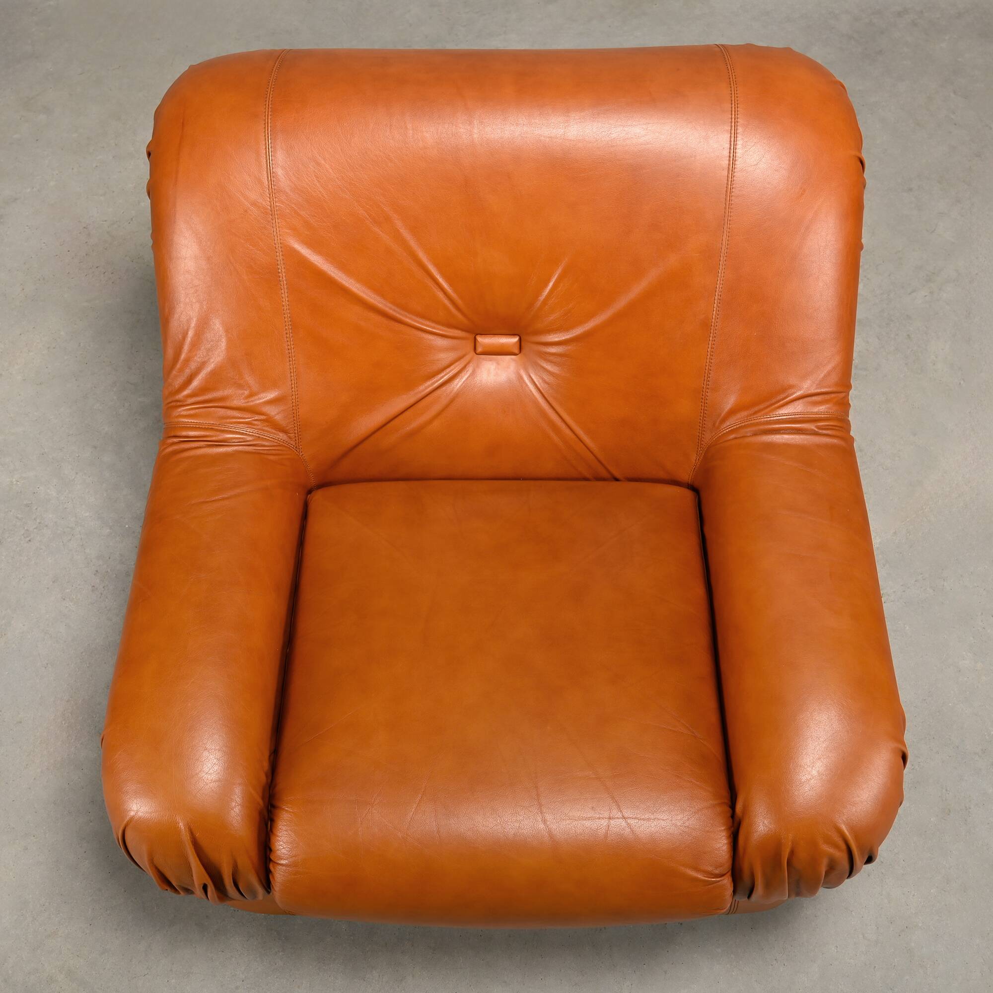 Rino Maturi Depositato Lounge Chairs in cognac leather for Mimo Padova