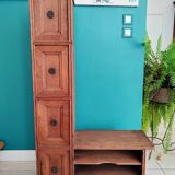 Meuble ancien asymétrique et atypique