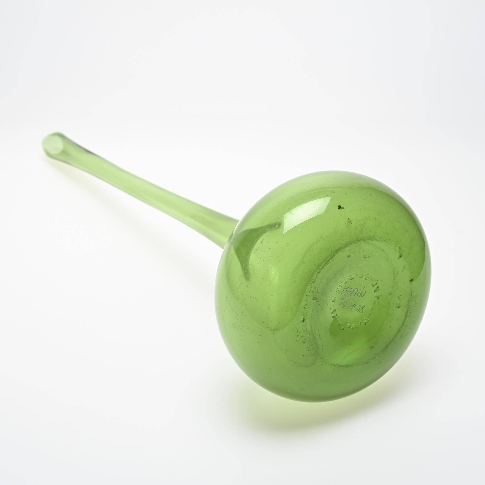 Green glass narrow-necked vase by Claude Morin, circa 1970