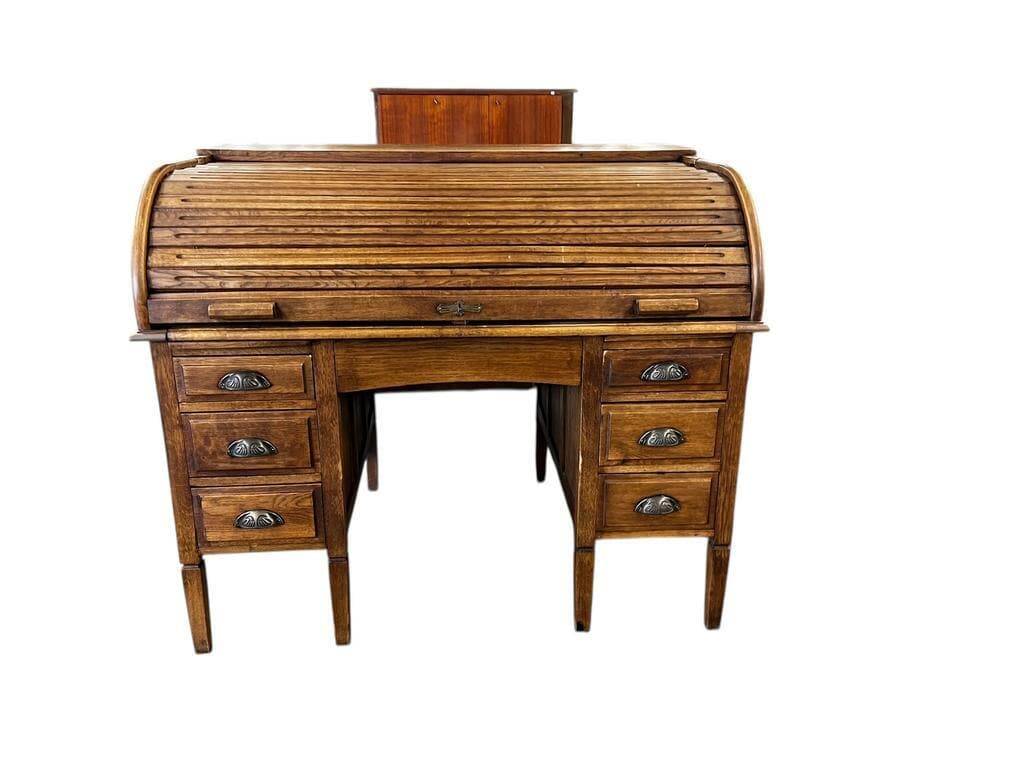 Vintage American wooden desk / desk with roll-up door