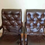 Pair of leather chesterfiel armchairs