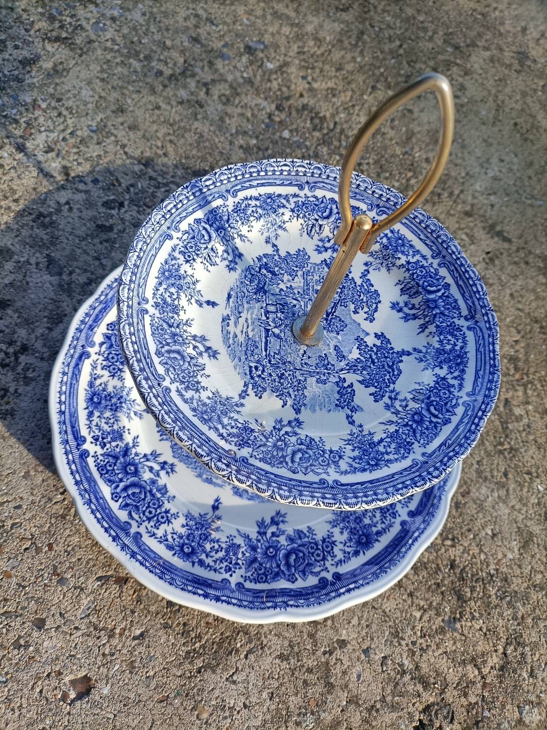 Lunéville retro cake stand