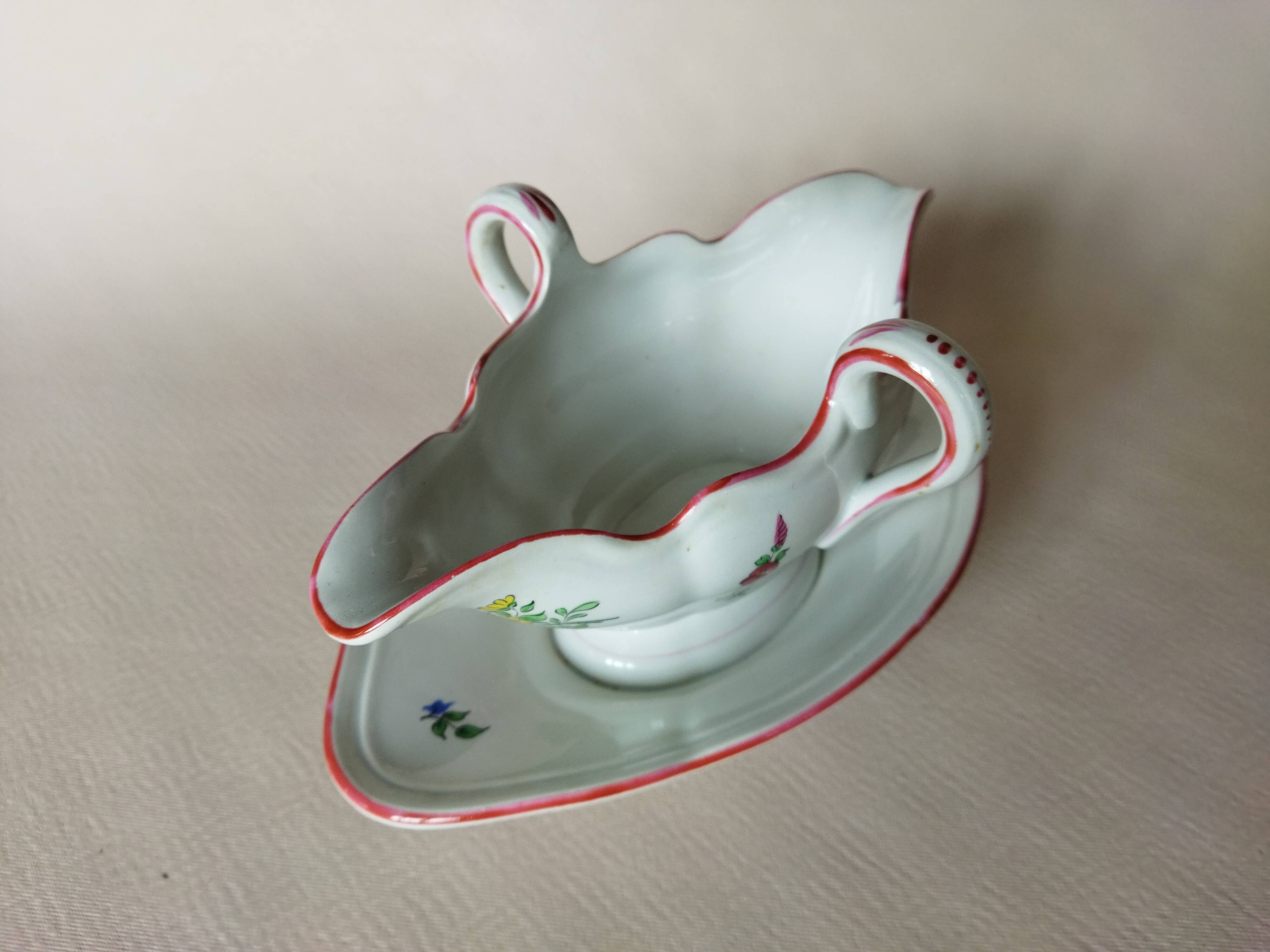 Saucière "Réverbère fin" KG Lunéville