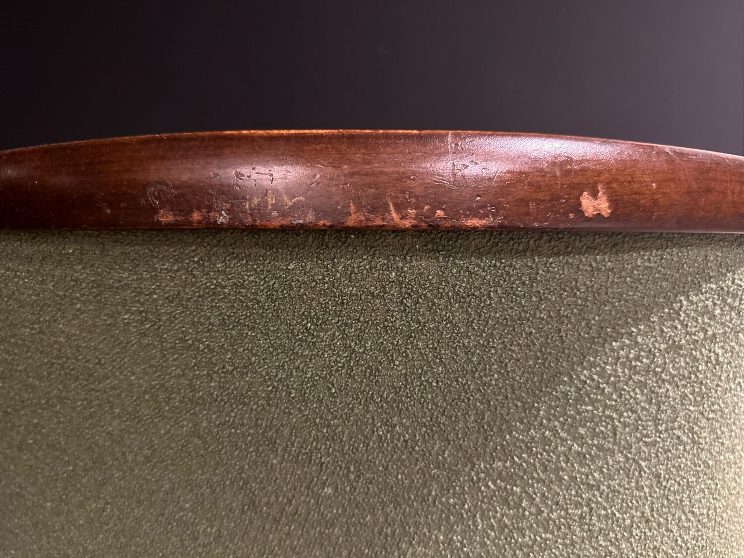 2 chairs circa 1960/1970