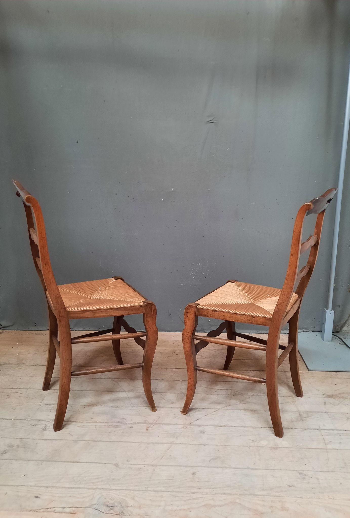 Pair of straw chairs nineteenth saw