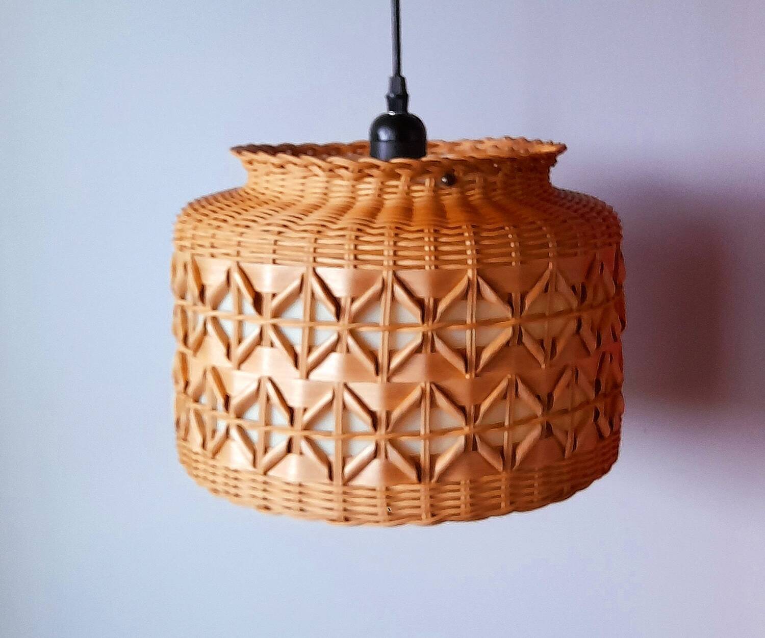 Woven wicker suspension, 1960.