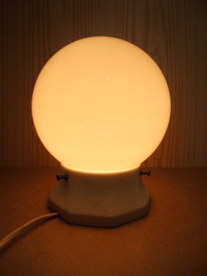 Art Deco opaline lamp