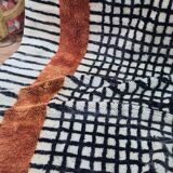 High quality Mrirt Moroccan rug with geometric design