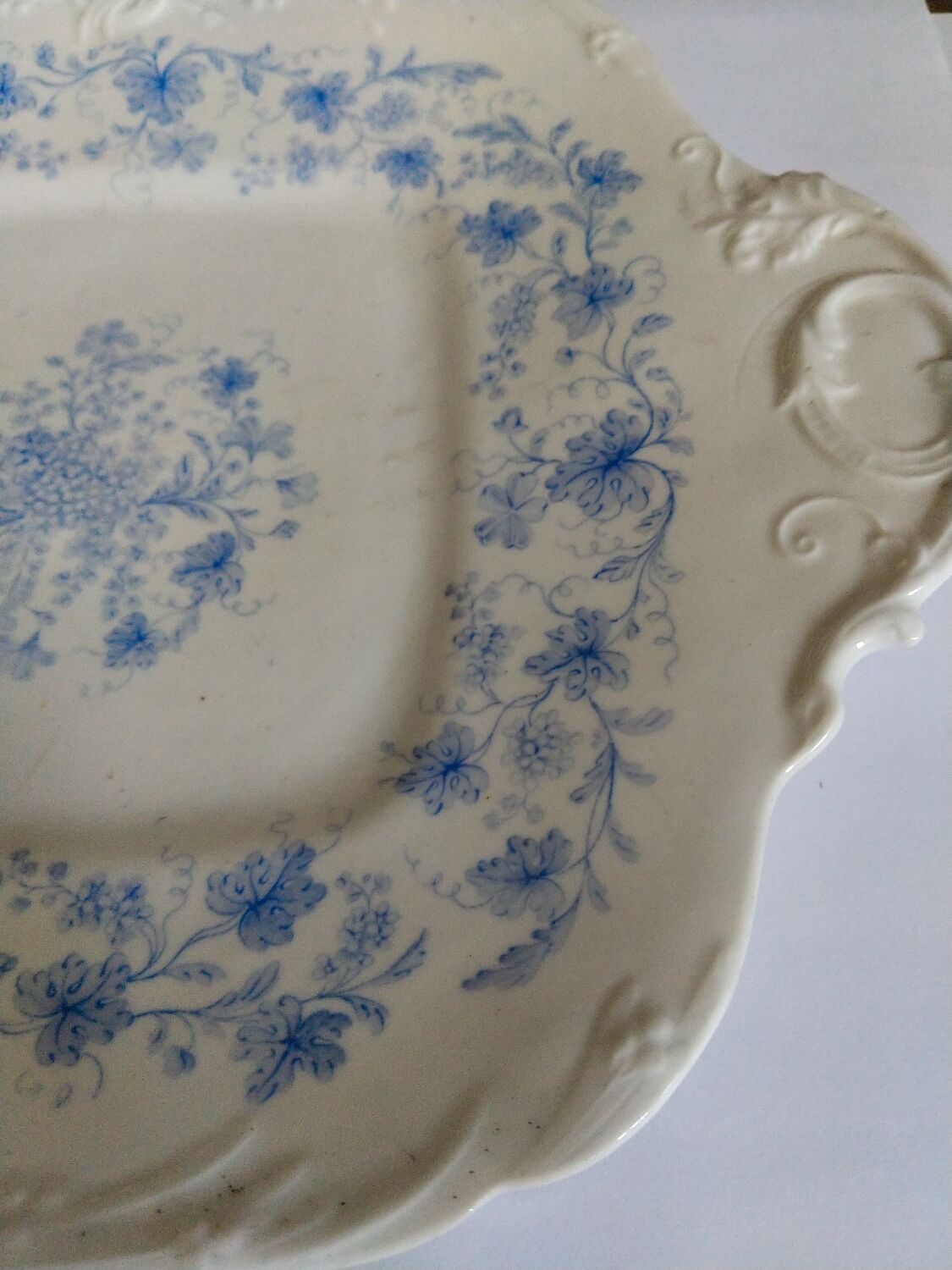 Square porcelain dish