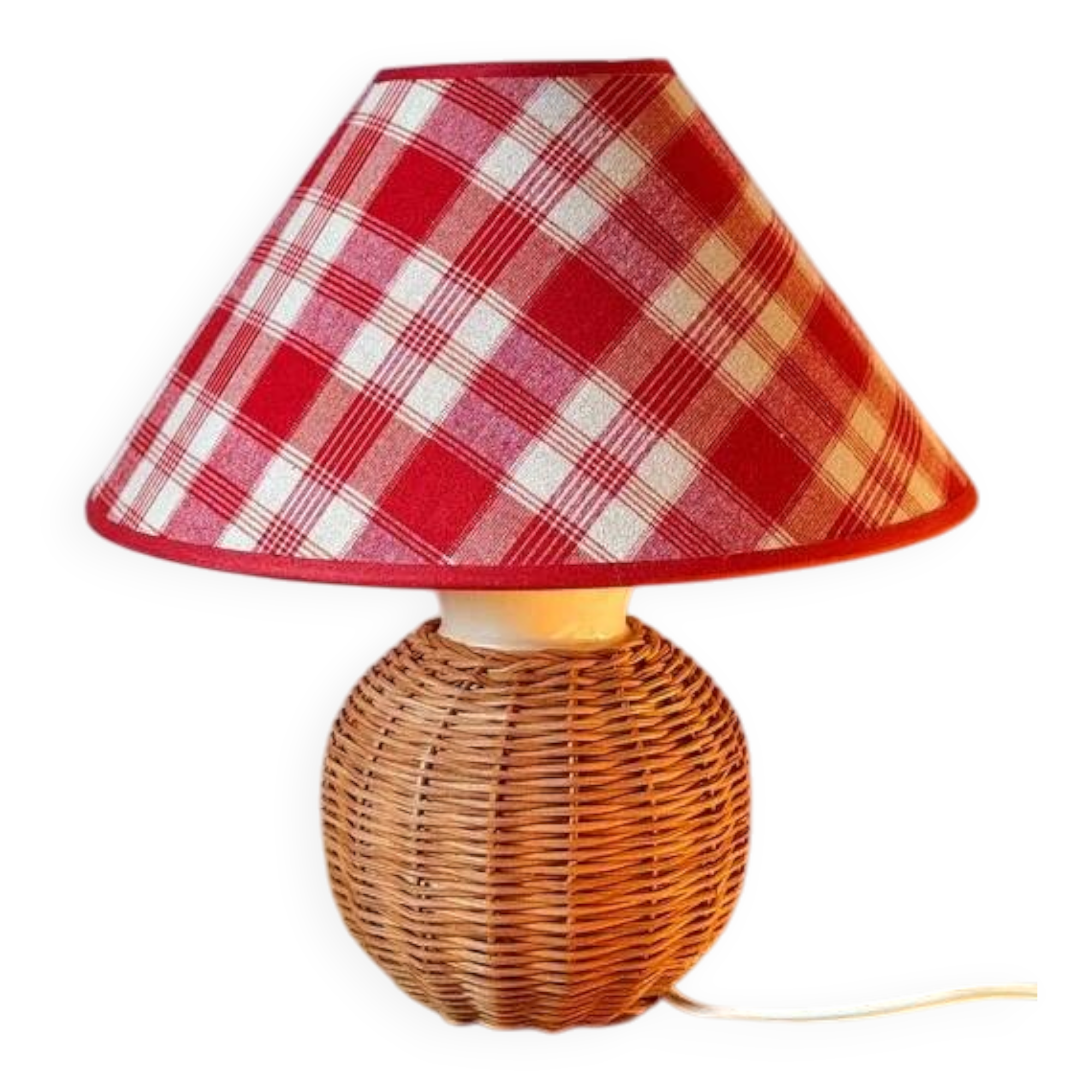 Rattan and ceramic lamp
