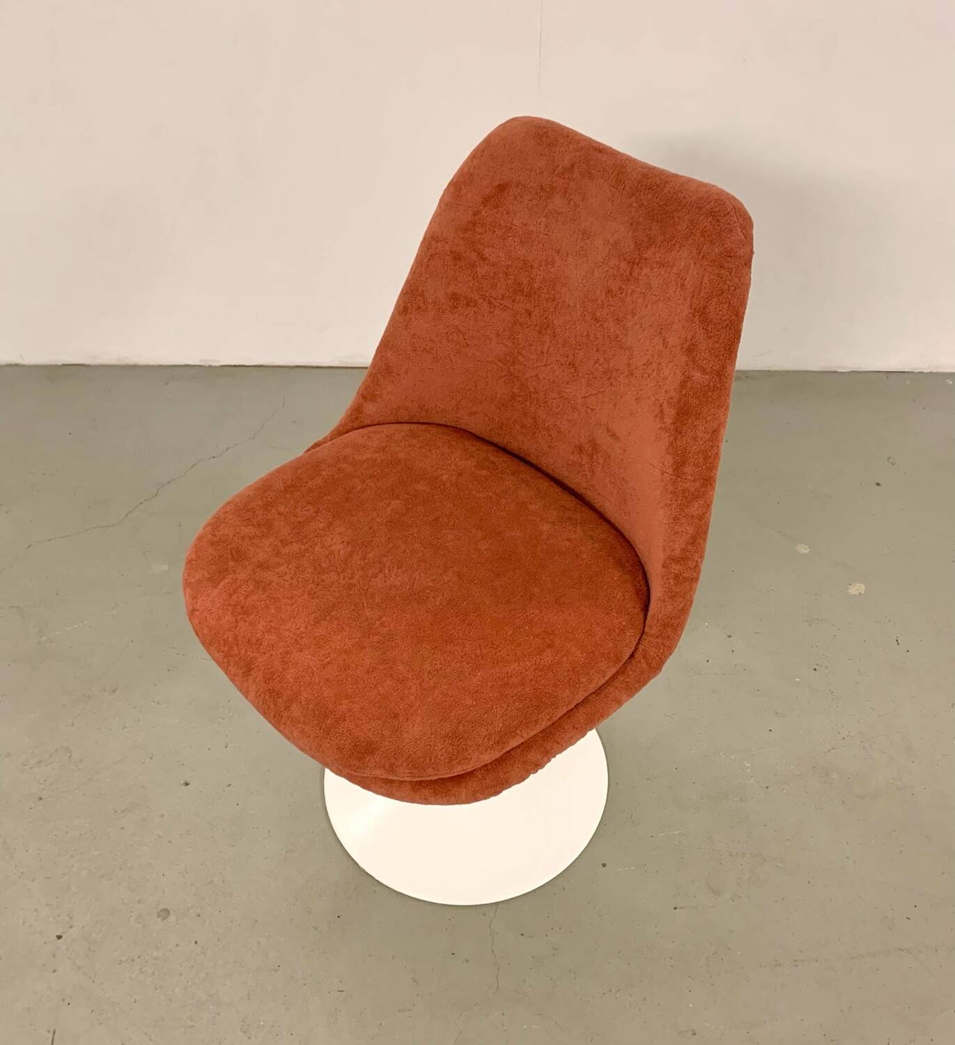 Eero Saarinen Side Chair upholstered 80s by Knoll