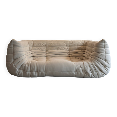 Canapé moyen togo par Michaële Ducaroy pour ligne Roset
