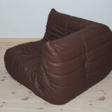 Fauteuils et canapé 2 places Togo dessiné par Michel Ducaroy 1973