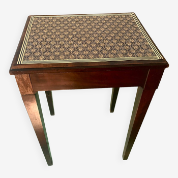 Side table game table