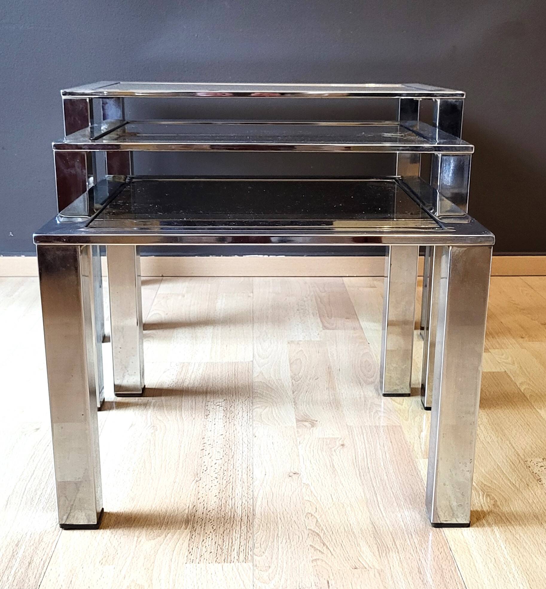 3 Tasty Design Coffee Tables from the 70s