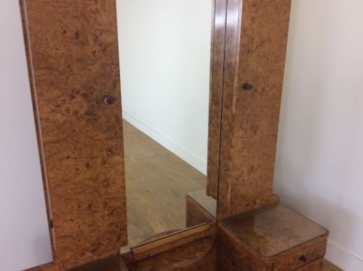 Art Deco Hairdresser