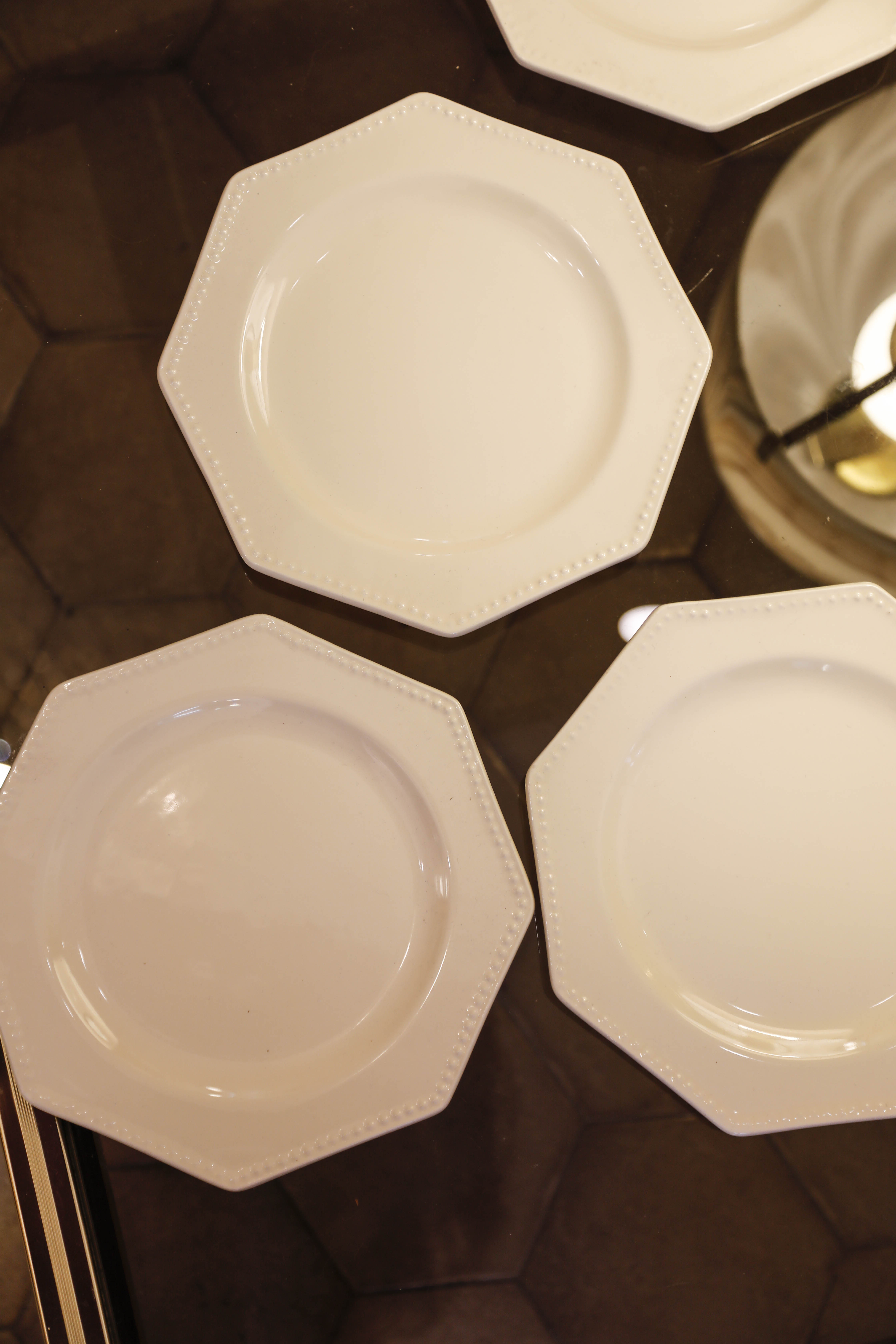 Lot 5 plates dessert enamelled octagonal