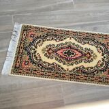 Beige mechanical carpet 80s