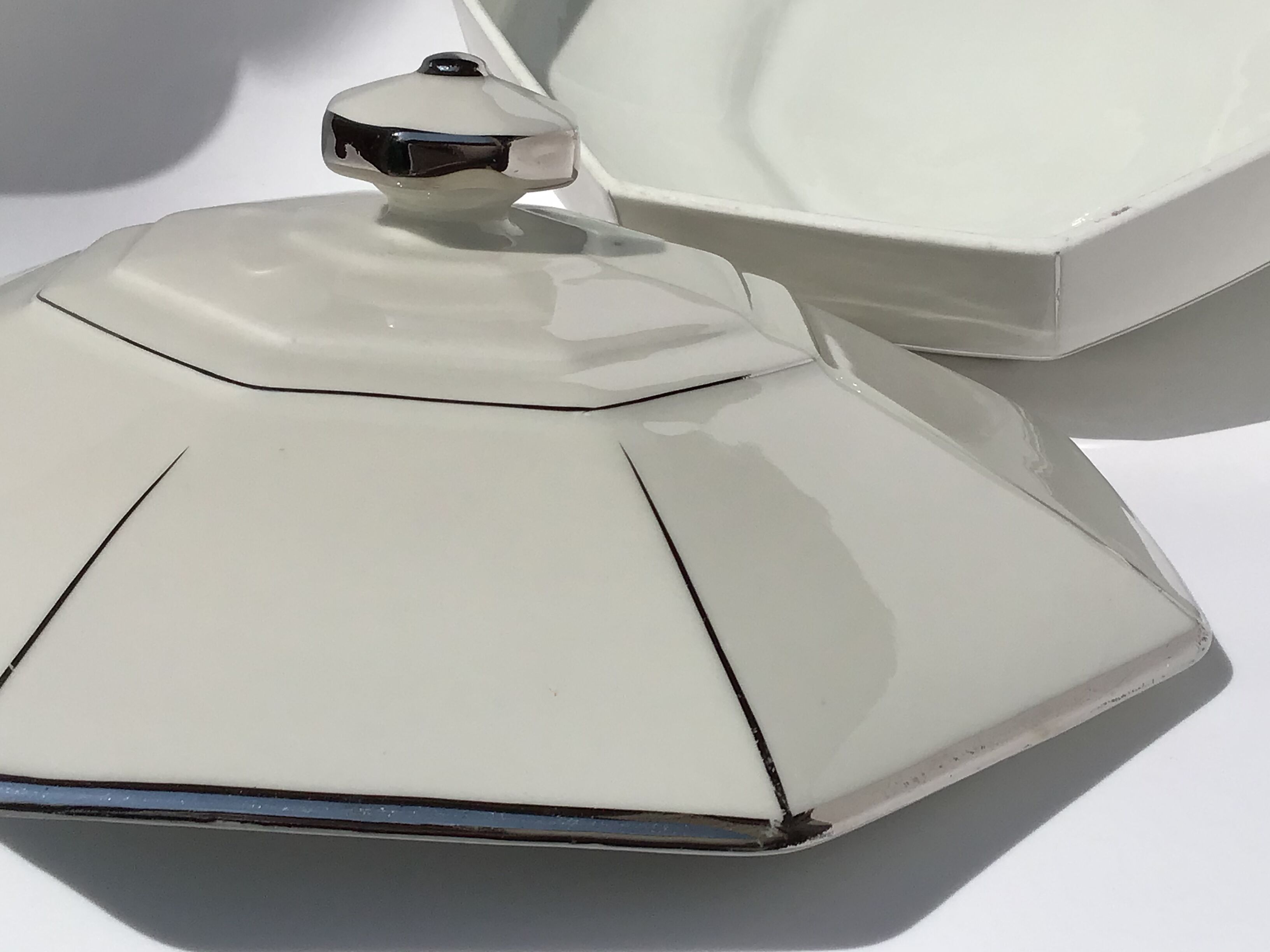 Art Deco soup tureen octagonal porcelain white silver net