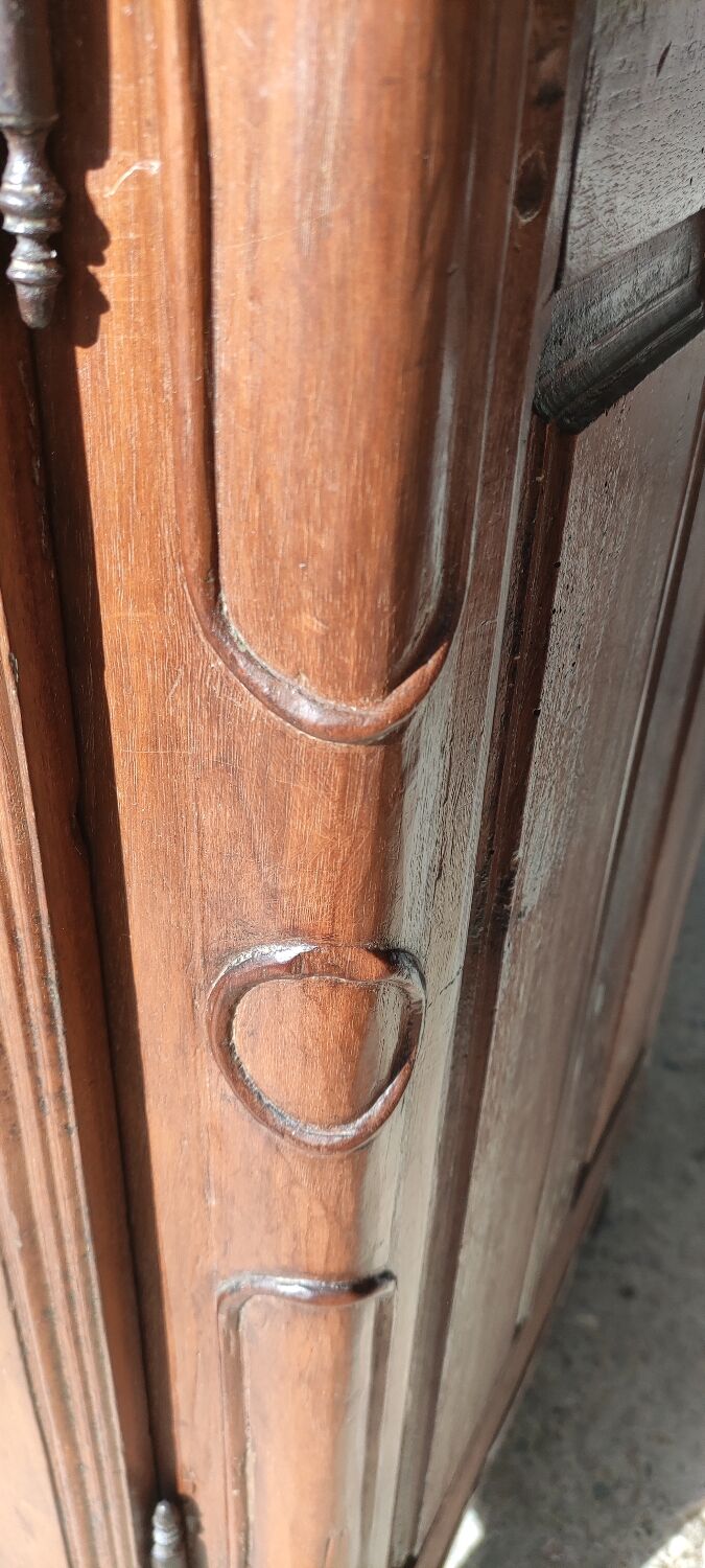 Louis xv walnut sideboard 18th century, Basque support buffet