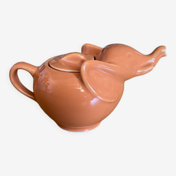 Vintage Lipton Elephant Teapot terracotta