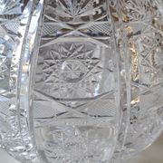 Vase shaped ball in carved Bohemian crystal. Star motifs, diamond braces, hardwoods. Diam 16 cm