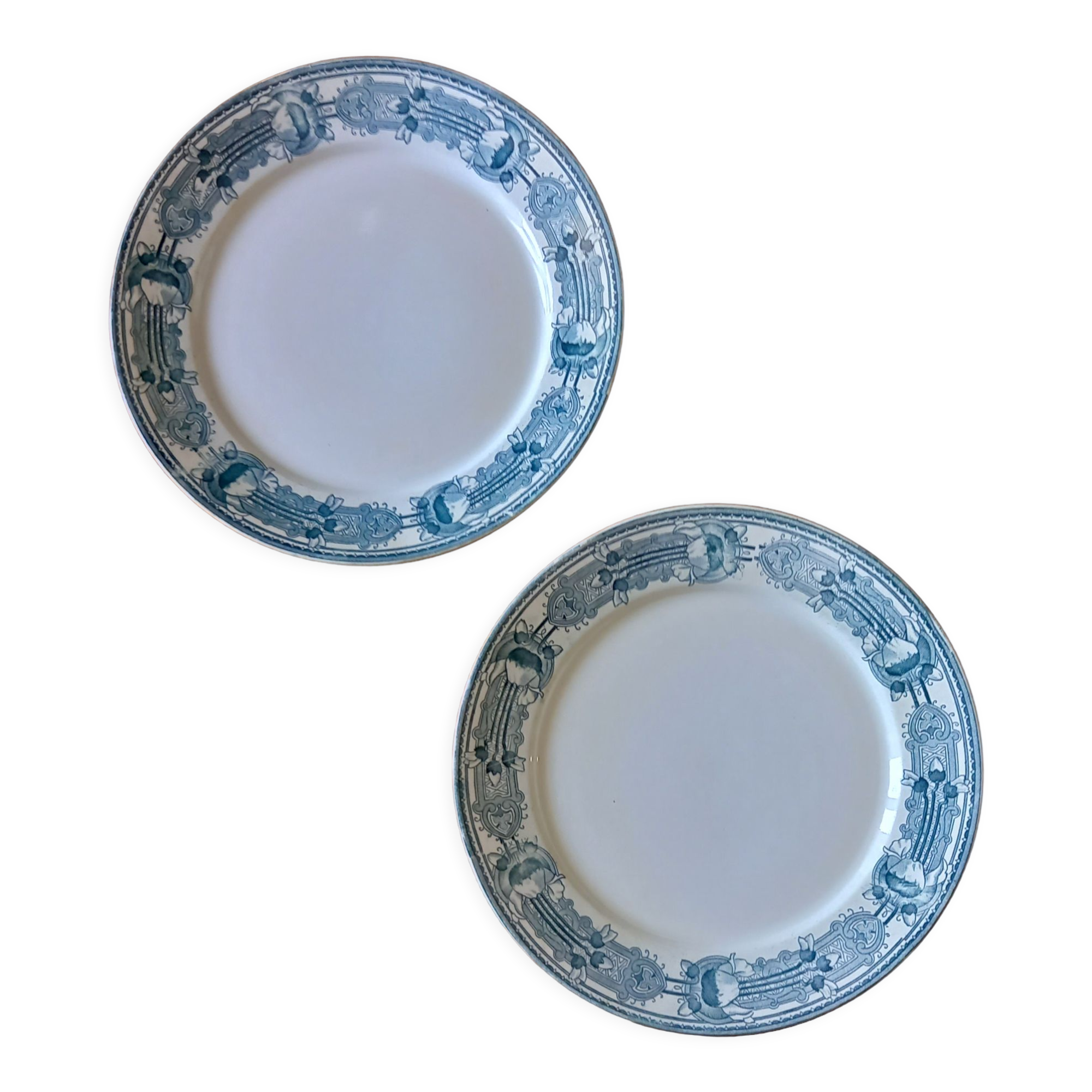 2 flat old plates (ø 25 cm) earthenware terre de fer creil montereau massena