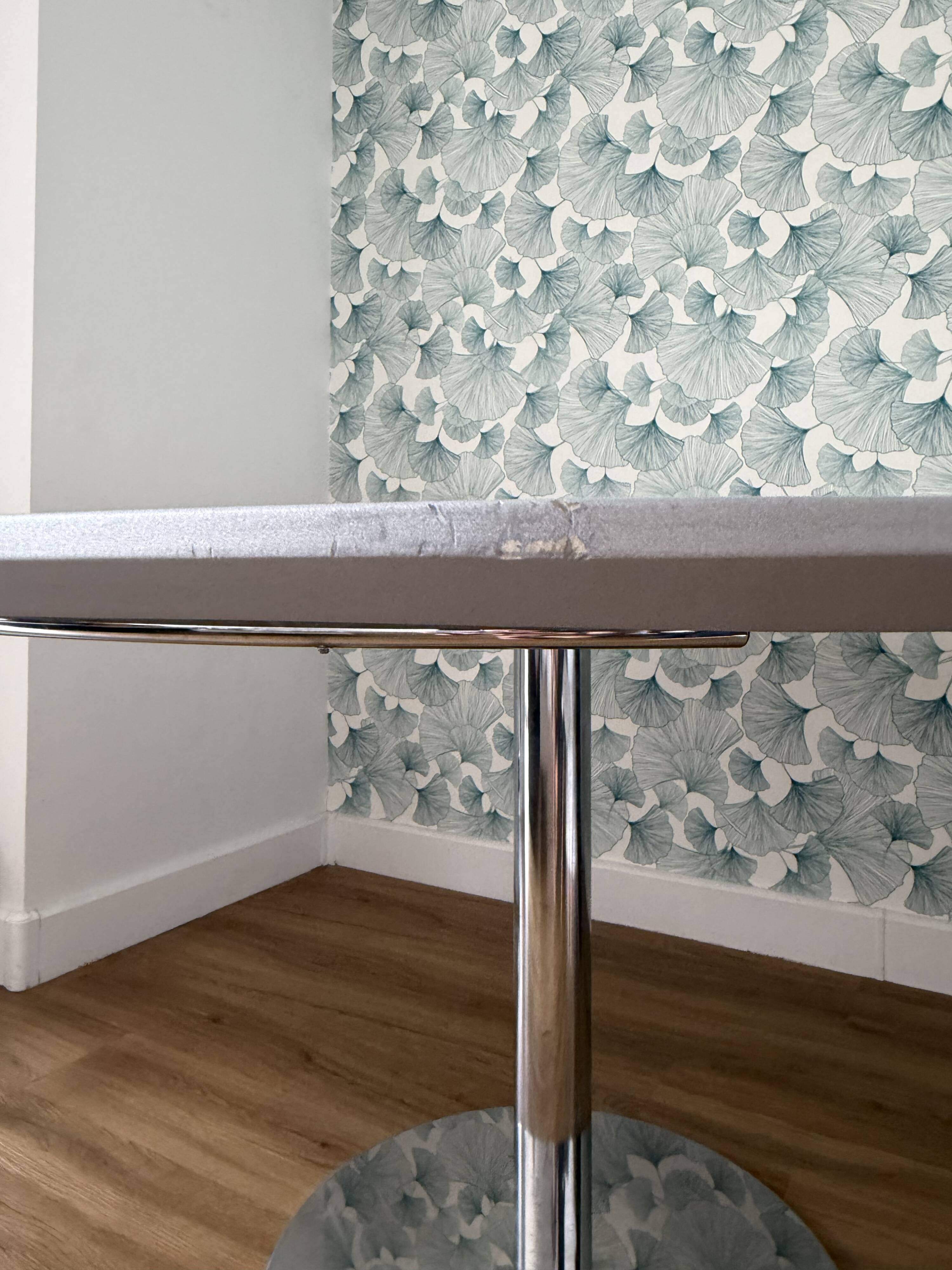 Extendable table design